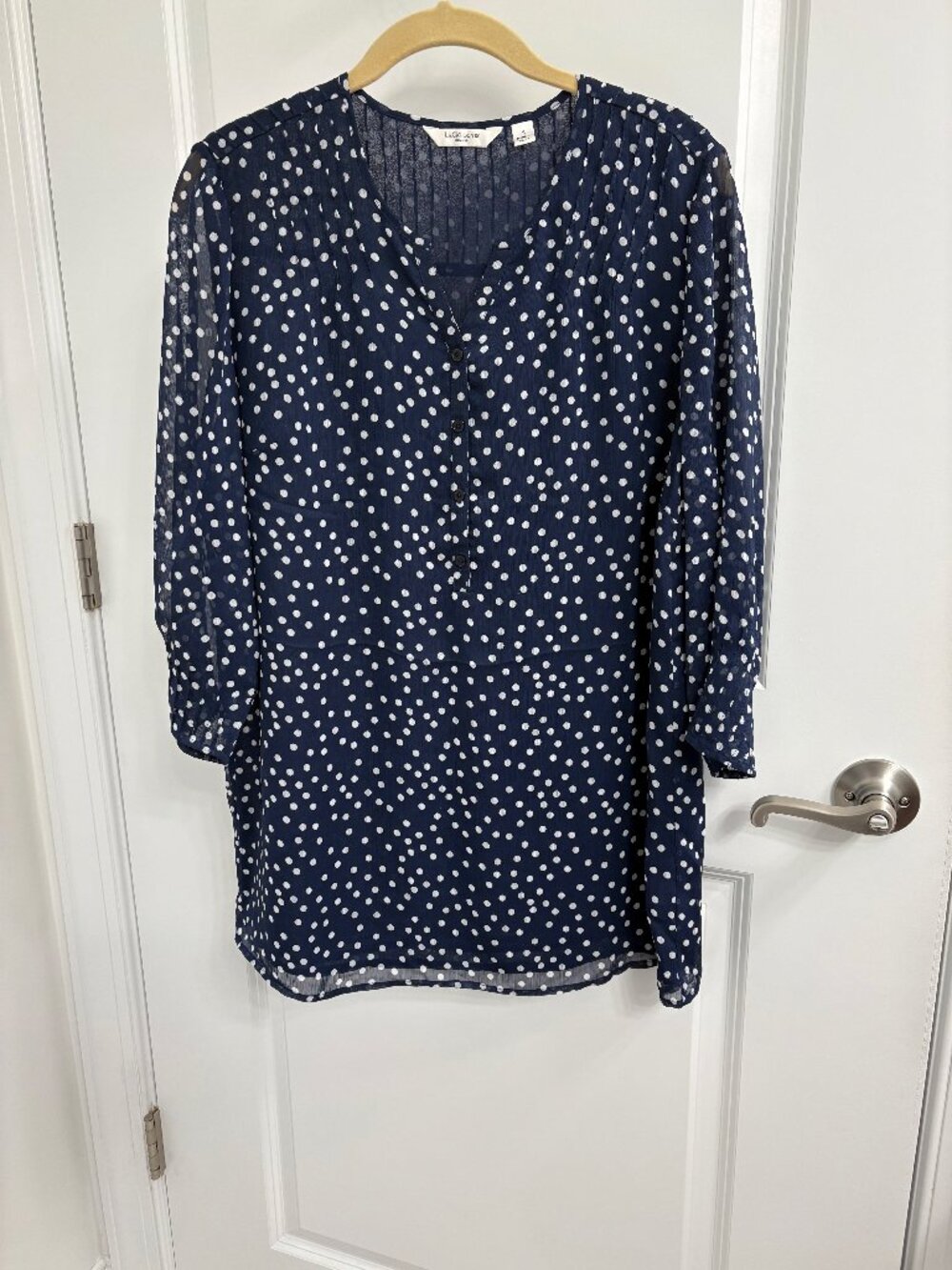 Liz Claiborne New York S Tunic L/S 3/4 Sleeve Navy w/White Polka Dots Notch Neck